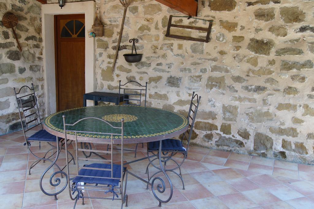 Bed and Breakfast La Bastide de l'Olivier Le Muy Exterior foto